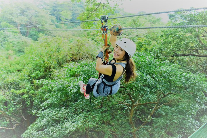 Canopy Las Pavas Regular - Photo 1 of 6